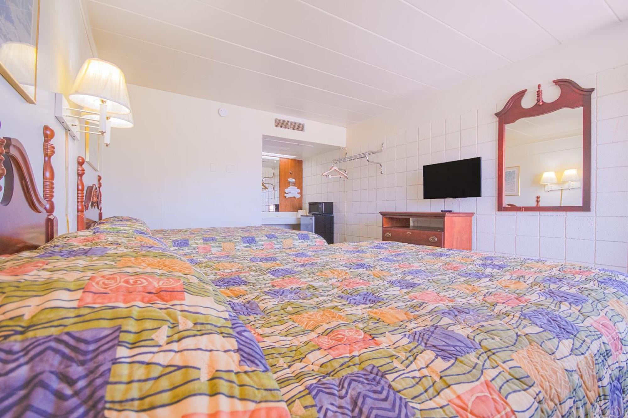 Centralia Motel Near Downtown By Oyo Екстериор снимка
